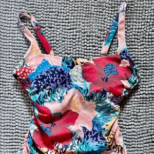 Athleta tankini top